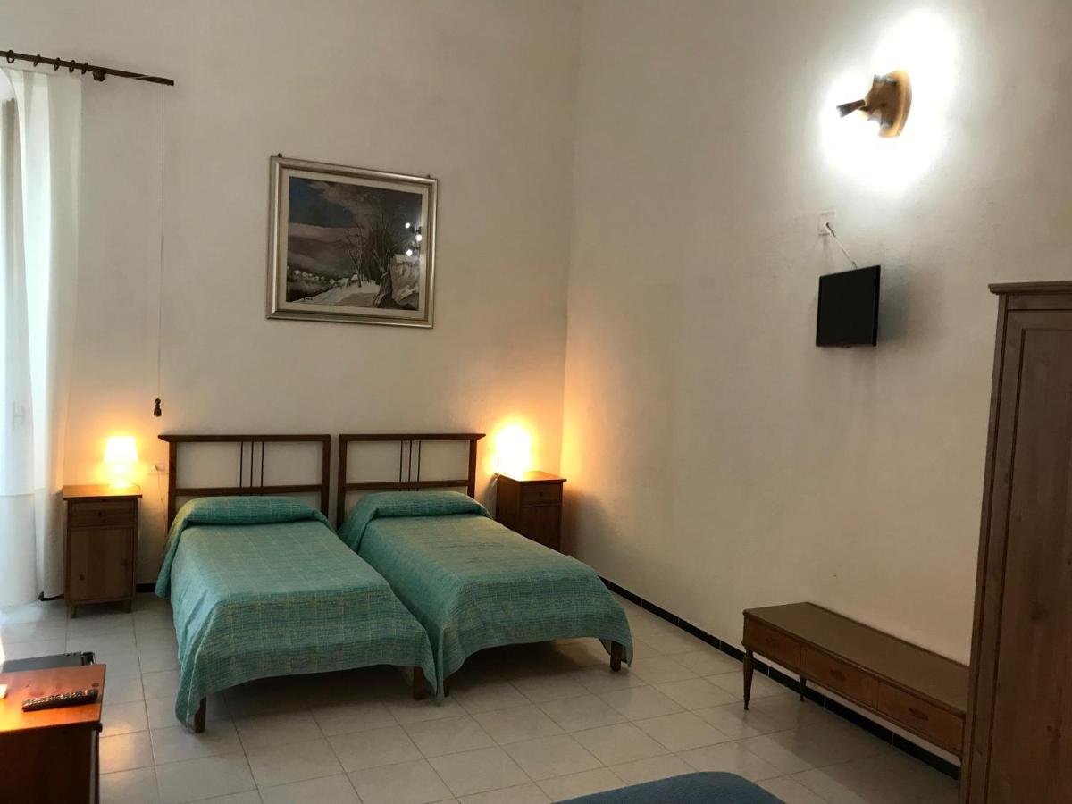 Rocca Sul Mare Hotel Vieste Kültér fotó